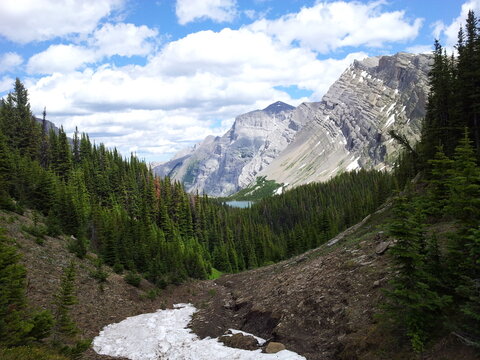 The vally in Canmore