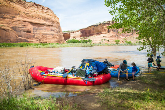 Family getting ready for a desert river rafting trip