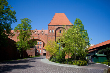 Gotycki zamek w Toruniu, Polska. Gothic castle in Torun, Poland © 123108 Aneta