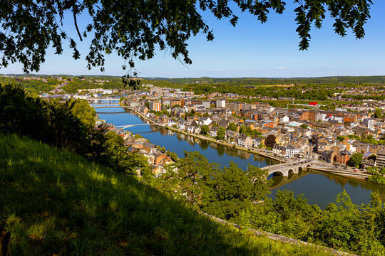 Panorama de Namur, Belgique, en &eacute;t&eacute;. 
