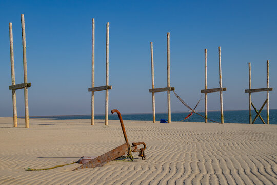 Old jetties and anchor