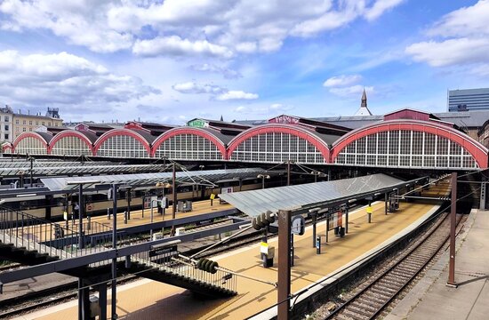 Exterior view of the Copenhagen Central Station (K&oslash;benhavn H), the principal railway station in Copenhagen, Denmark, and the country's largest rail hub. 