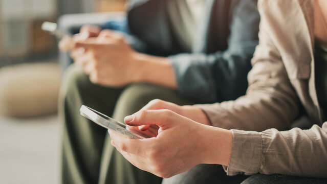 Smartphone addiction among young people and couples