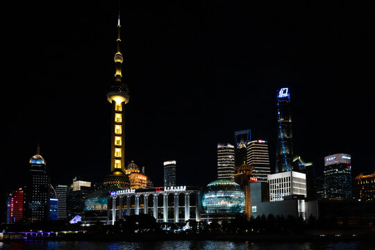 Shanghai skyline with the Oriental Pearl Tower at night