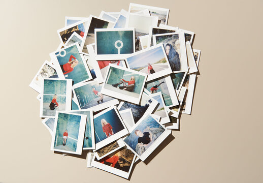 Mockup of Blank Polaroid 