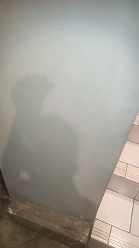 Vertical Hand Shadow Counting at Night
