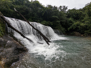 Cicuito de cascadas en montañas Panama © crist.cort