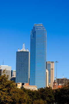 Dallas skyline featuring Bank of America Plaza and Renaissance Tower