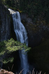 waterfall in the forest in Oregon  © Gabriela