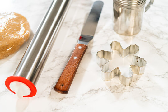 Step by step preparation of Amber Gingerbread Cookies from dough to delicious holiday treats