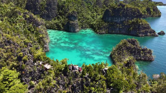landscape, view, cloud, panorama, travel, summer, nature, sky, sea, raja ampat, papua, forest, green, bandaneira, mountain, grass, clouds, mountains, rural, tree, countryside, autumn, horizon, sun, su