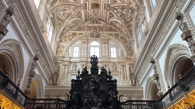 Exploring the intricate arches and mesmerizing patterns of the Great Mosque in Cordoba, Spain