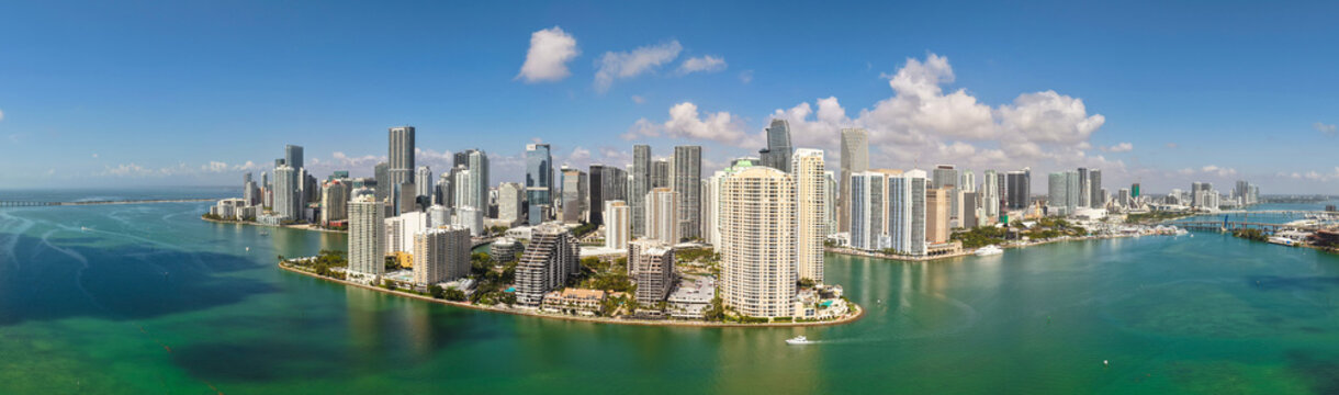 Panoramic view of Miami skyline. Panoramic cityscape of Brickell Miami. Skyscrapers of Brickell. Panoramic view of the Miami financial district. Panoramic aerial of Brickell in Miami Beach.