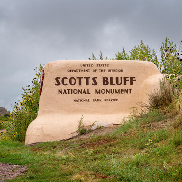 Scotts Bluff, NE, USA - September 11, 2023: Entrance welcome sign to Scotts Bluff National Monument in Scottsbluff, Nebraska.