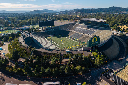 The Autzen Stadium of the Oregon Ducks football team in Eugene, aerial drone view