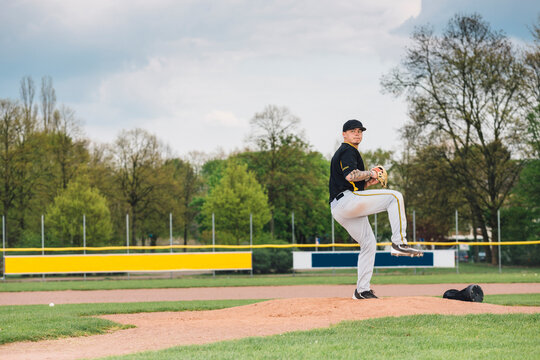 Baseball player on pitcher's mound
