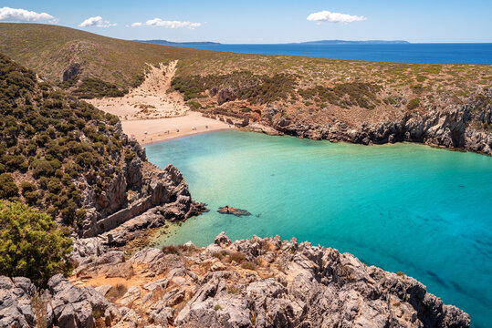 Sardegna, veduta della spiaggia di Cala Domestica, a Buggerru, Italia, Europa Occidentale 