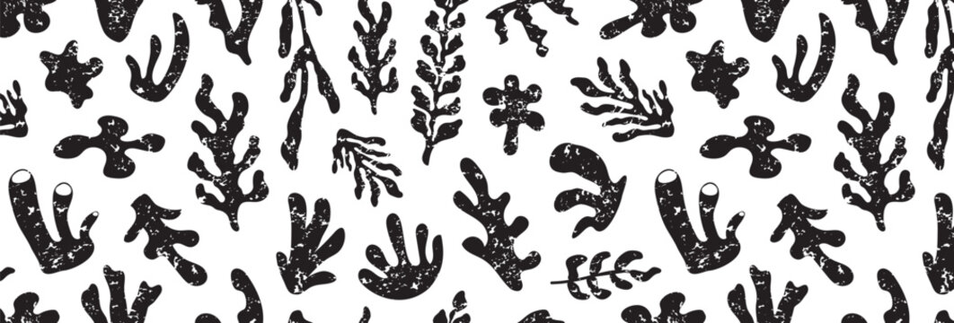 Organic coral crayon seamless pattern. Black and white grunge texture coral background. Matisse sea leaf repeat bg. Flora doodle print. Nautical ocean tropic seaweed design. Simple vector illustration