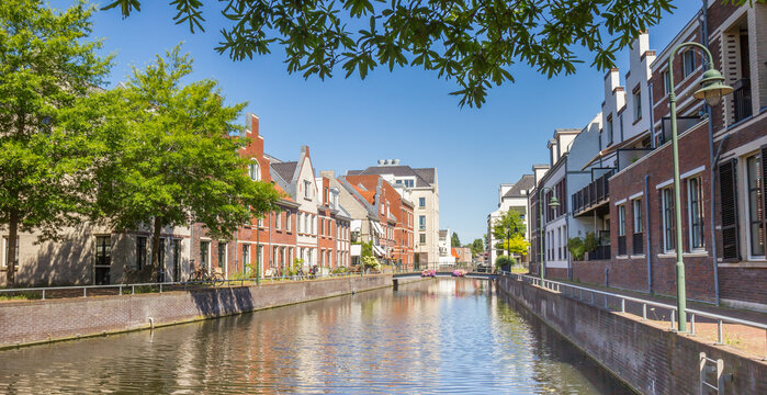 Panorama of the Landstraat-Noord neighbourhood in Bussum, Netherlands