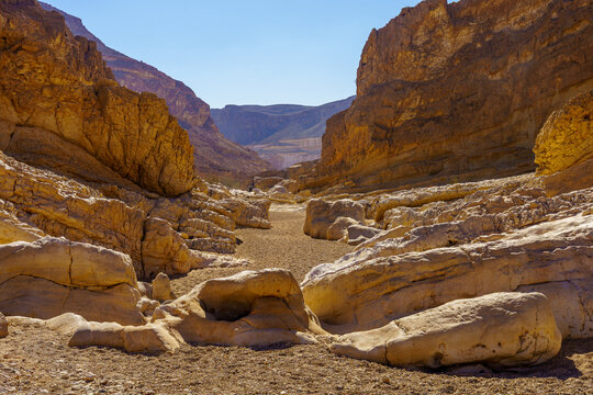 Desert landscape, inside Makhtesh (crater) Ramon