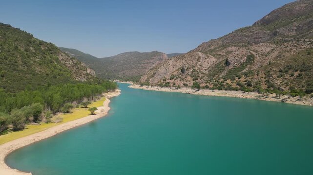 Santa Anna Reservoir , Monastery of Santa Maria de Vallverd