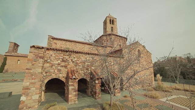 Seu Egara church crane jib Polecam pan right Terrassa