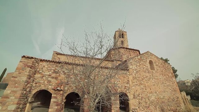 Seu Egara church crane jib traveling Polecam parallax Terrassa up 3