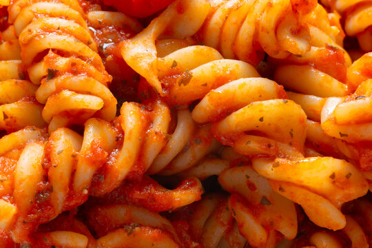 italian spicy arrabbiata pasta