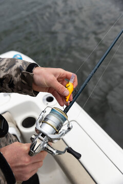 Hand Fishing Lure 