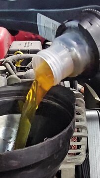 How to change engine oil at home step by step using basic tools