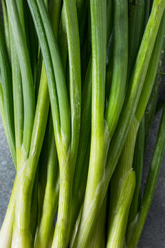 Raw Organic Green Onion Scallions