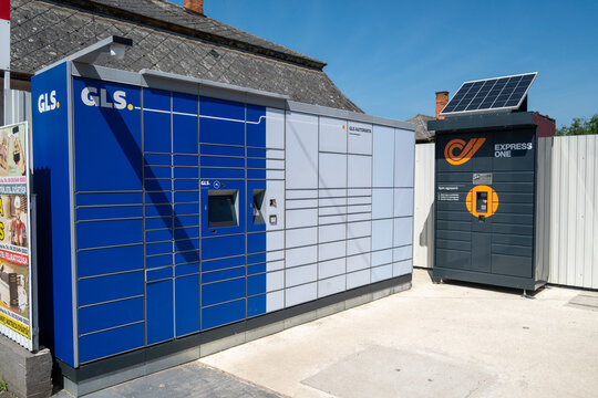 GLS Parcel Locker Station in Feh&eacute;rgyarmat Hungary