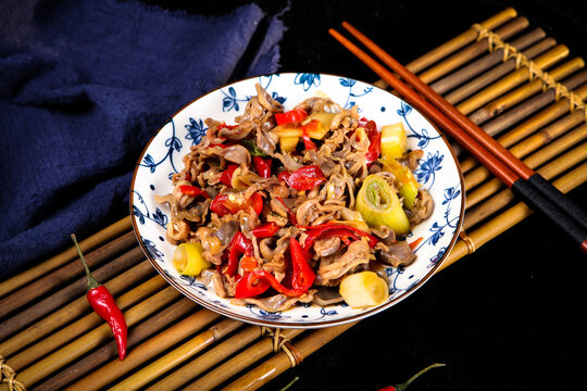 Stir Fried Chicken Gizzards With Fresh Red Bell Peppers