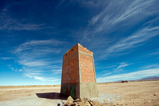 Abandonned brick tower at Train cemetary, Salar de Uyuni, Uyuni, Bolivia