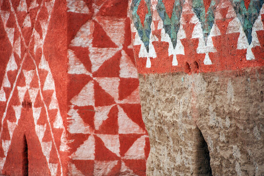 Chullpas or Chullpares, historical burial towers of Aymara indians. Altiplano, Totora area, Deparment Oruro, Bolivian Altiplano, Bolivia