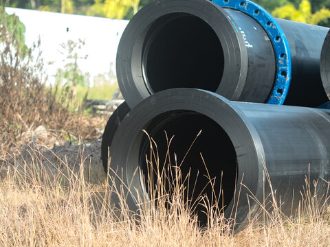 High-density polyethylene (HDPE) or steel pipes are used for high-pressure water supply these blue, flanged and bolted pipes are installed both above and below ground.