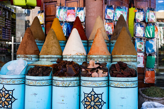 Souvenir and spice display in Jamaa el Fna market in old Medina of Marrakesh, Morocco