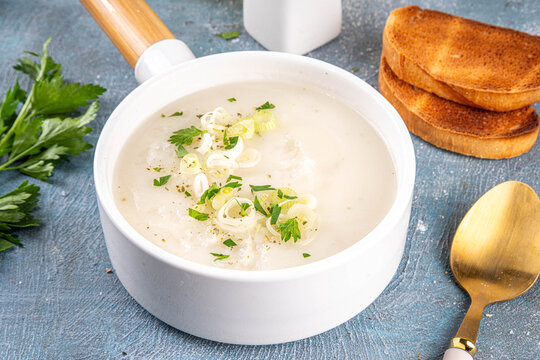 Homemade tasty Leek Cream Soup