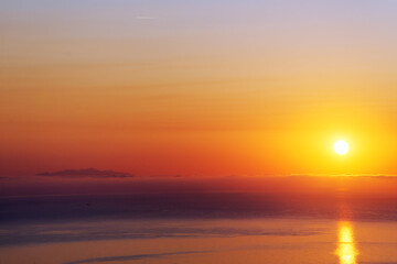 Obraz premium Elba island and mediterranean sunrise in eastern coast of Corsica island