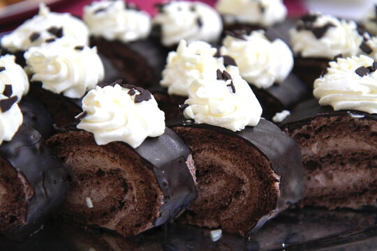 Gourmet Chocolate Swiss Roll Slices with Cream