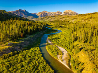 Naklejka premium Granite Creek flows through scenic Wyoming landscape near Tetons