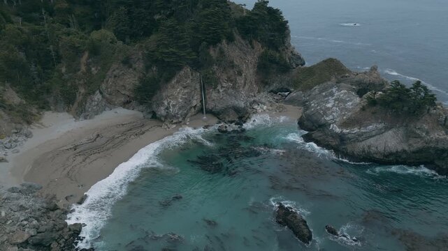 McWay Falls, Big Sur, California 