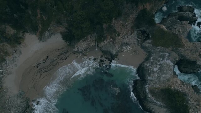 McWay Falls, Big Sur, California 