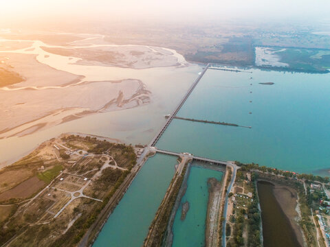 Head Marala near Sialkot, at Chenab River