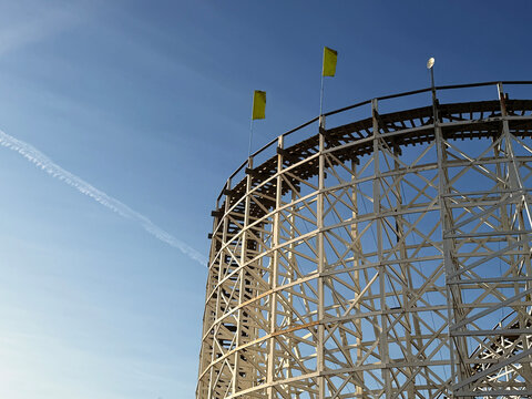 SC MB Coaster Contrail Flags 2026