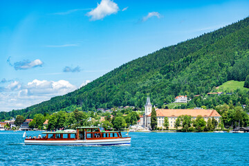 Obraz premium tegernsee abbey at the tegernsee lake - bavaria