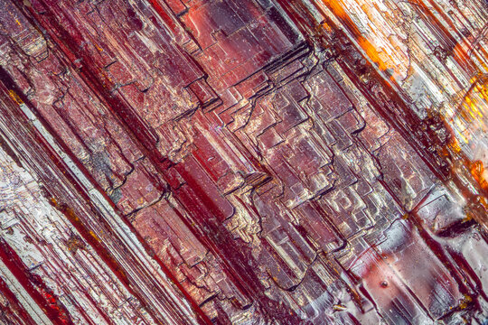crocoite crystal texture under reflected light microscope
