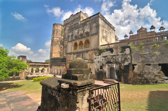Jahangir Mahal, Citadel of Jahangir - a citadel and garrison located in Orchha, Madhya Pradesh, India.