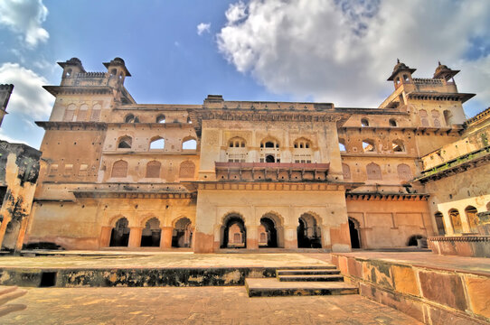 Jahangir Mahal, Citadel of Jahangir - a citadel and garrison located in Orchha, Madhya Pradesh, India.