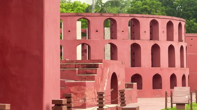 delhi's best astronomical monument also called jantr mantr